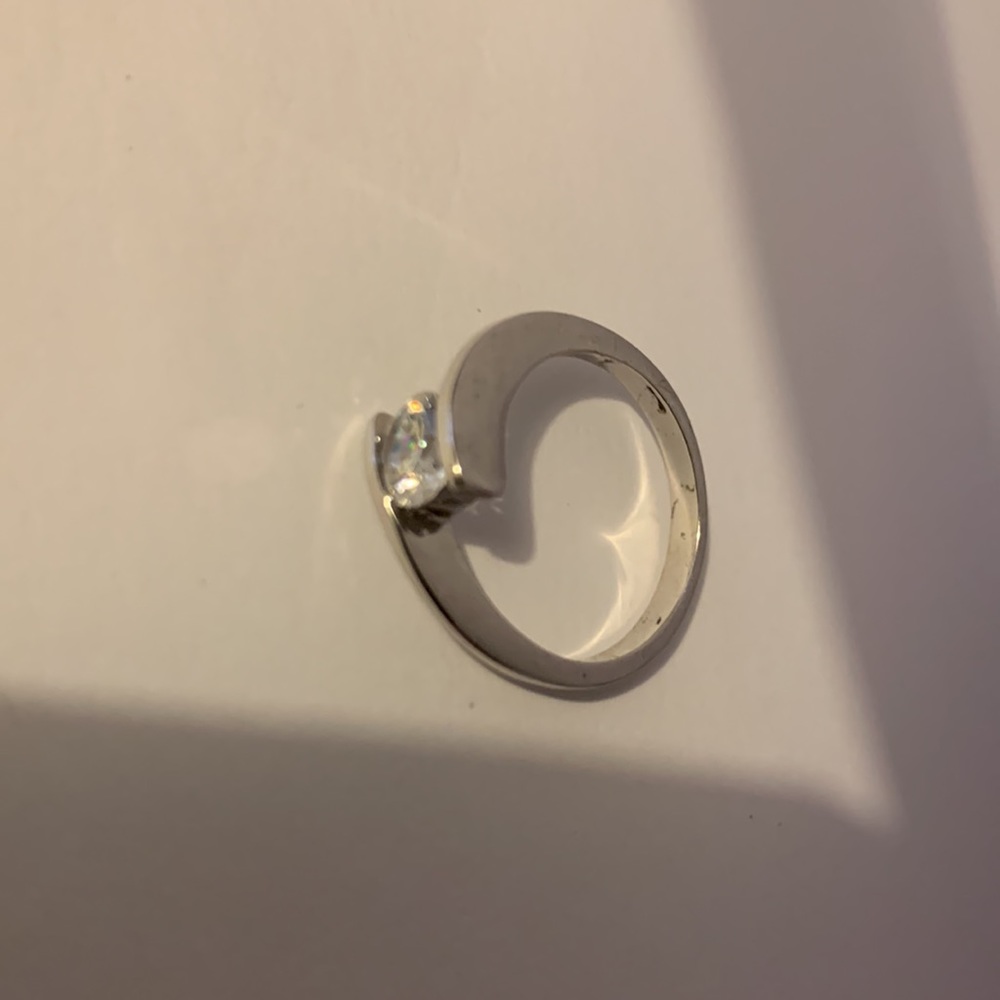 CZ stone with silver ring